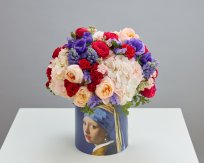 Авторская цветочная композиция в уникальном Art-Box 